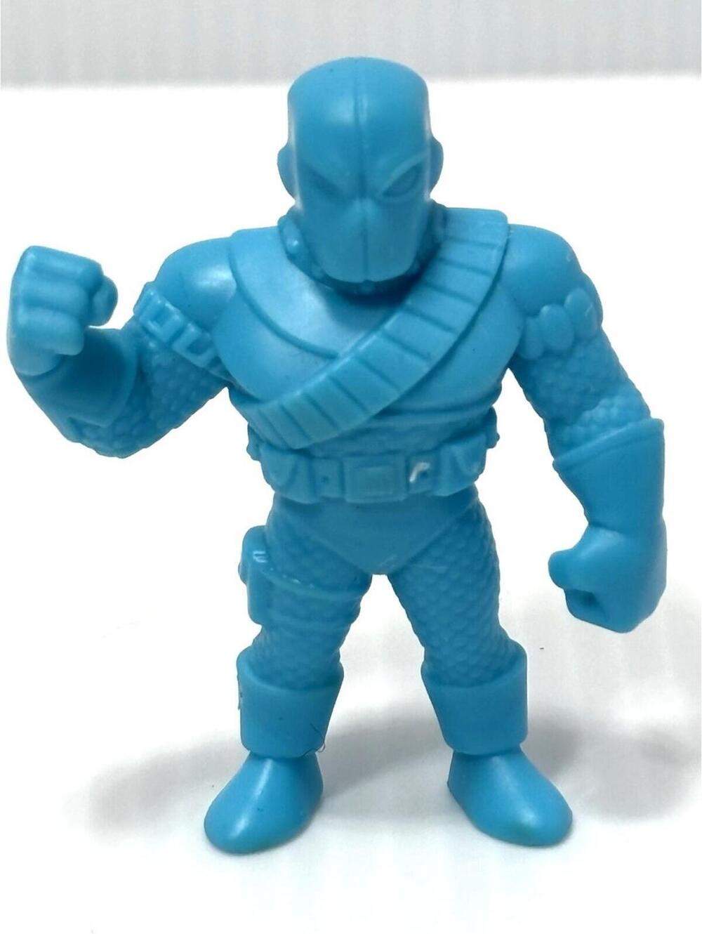 Wendys DC Comics Deathstroke Figure Blue Monochrome Mini Fast Food Toy 2025 GUC